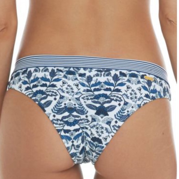 Eidon Surf | Rebel Bikini Bottoms - Picture 4 of 9